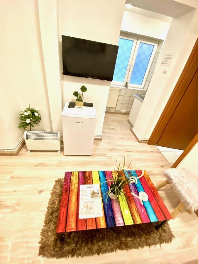 Modern Old Town Central Apartment Bucarest Esterno foto