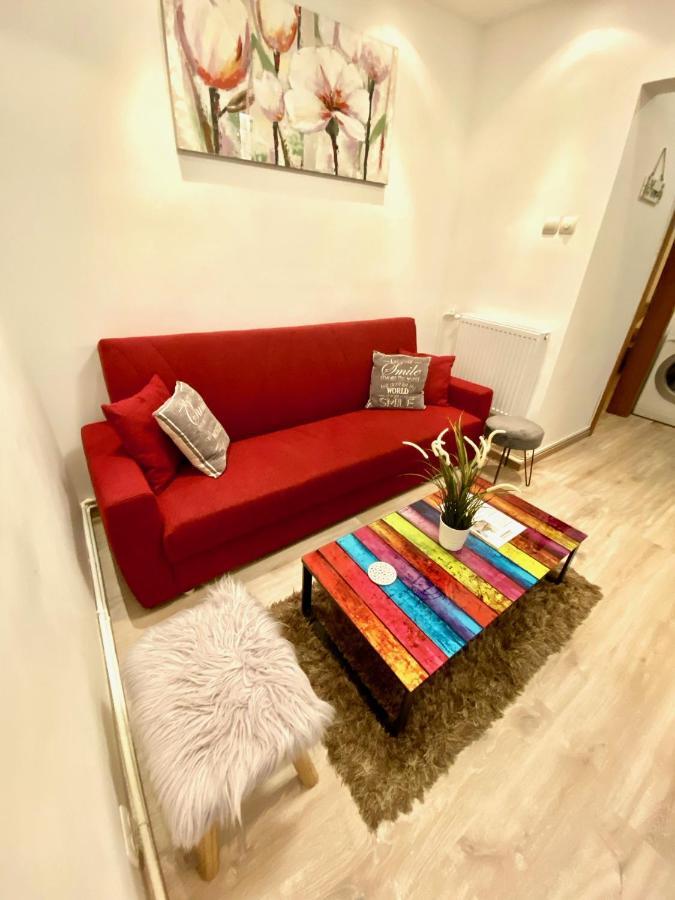 Modern Old Town Central Apartment Bucarest Esterno foto