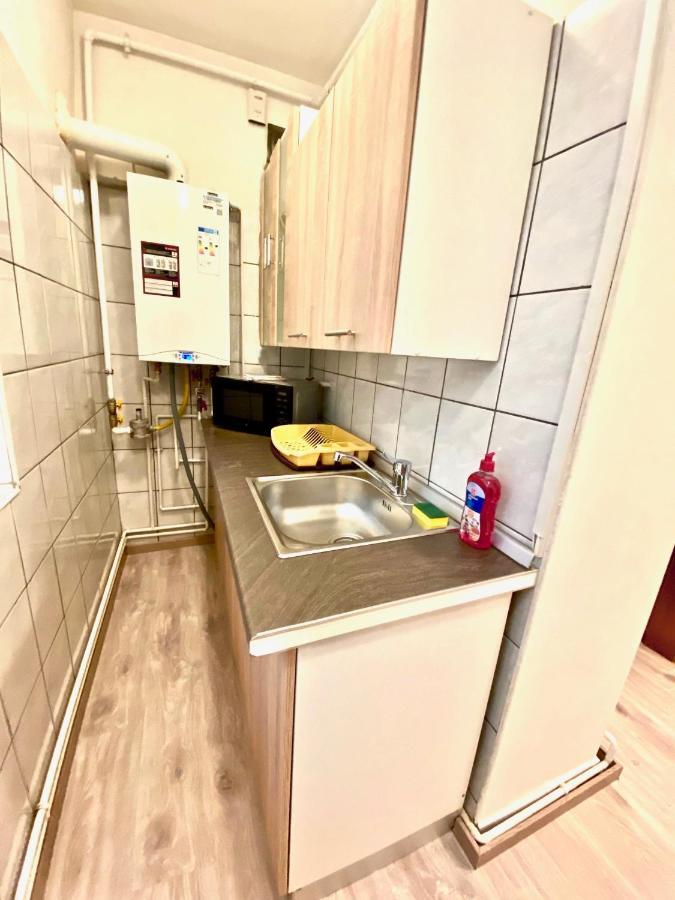 Modern Old Town Central Apartment Bucarest Esterno foto